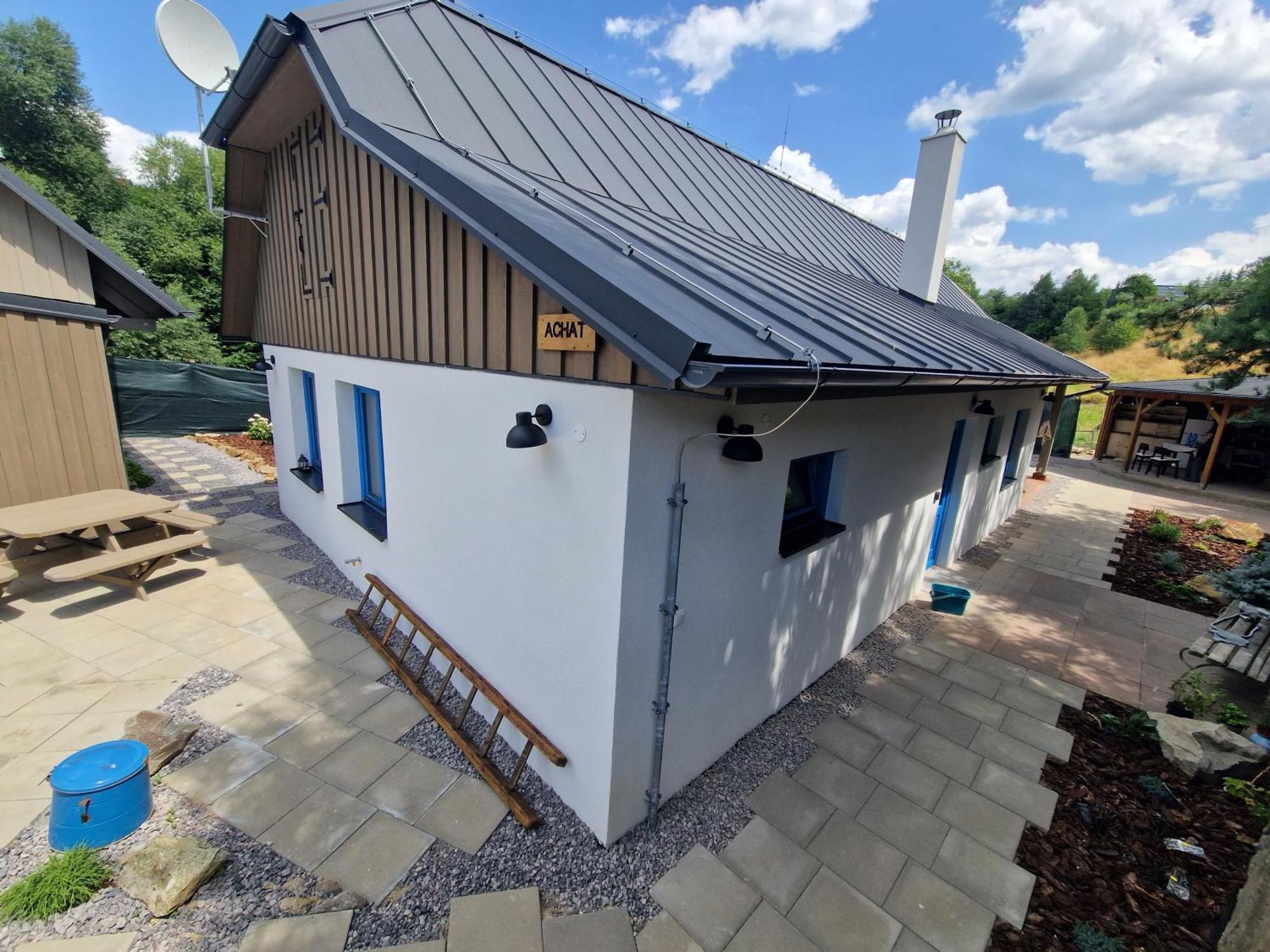 Chalupka Opal A Chalupa Achat Na Luke Lukahuta Chaletstiavnica Banska Stiavnica Na Samote - Samoobsluzny Pristup Cez Pin-Kod Nonstop Exteriör bild
